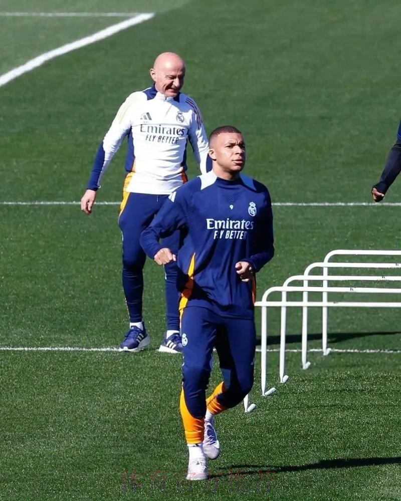 罗马诺:姆巴佩伤势不严重 预计一周内可恢复训练